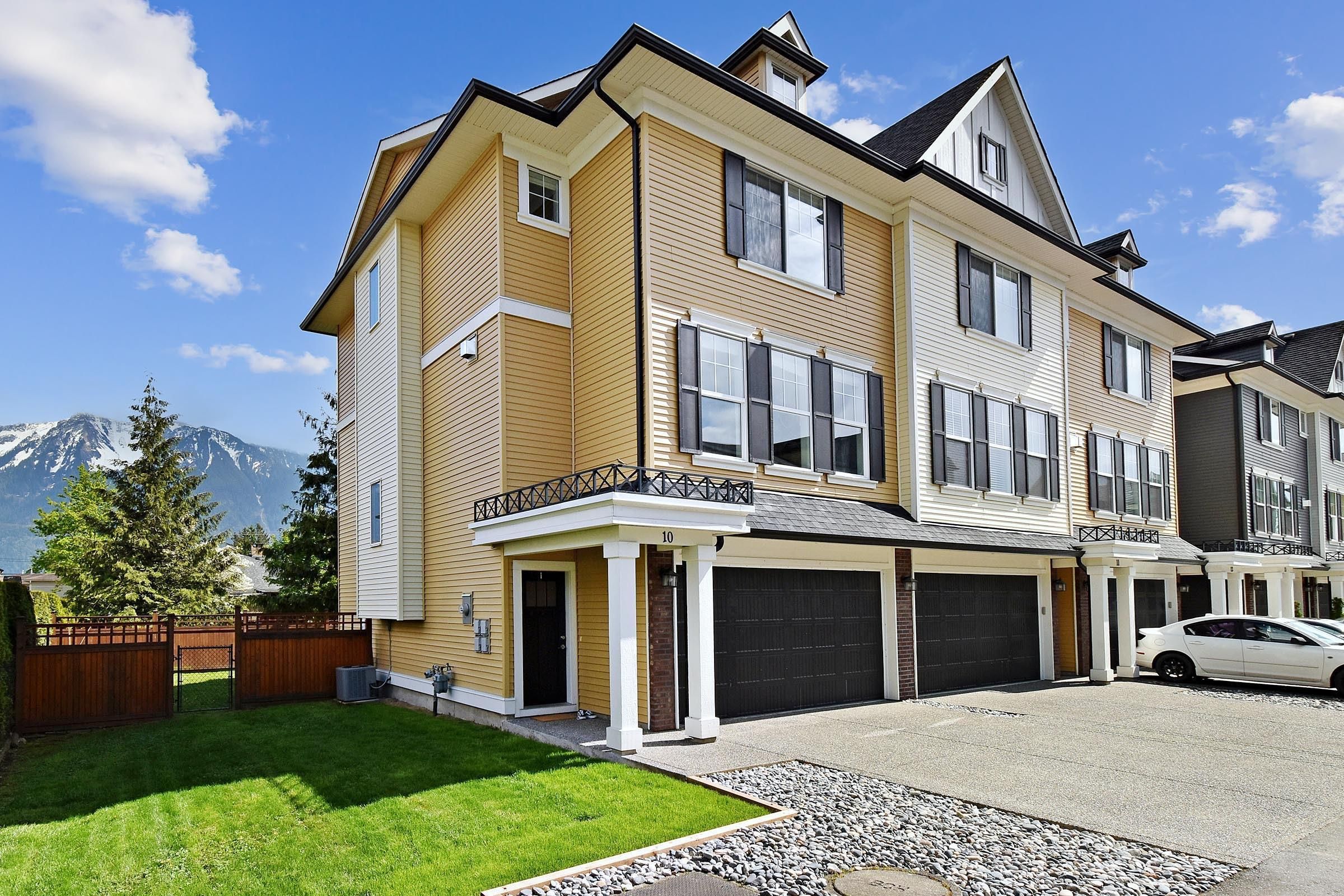 I have sold a property at 10 1640 MACKAY CRES in Agassiz
